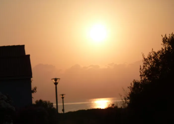 Bord De Mer,3 Chambres, Piscine Chauffee, Climatisee Vila