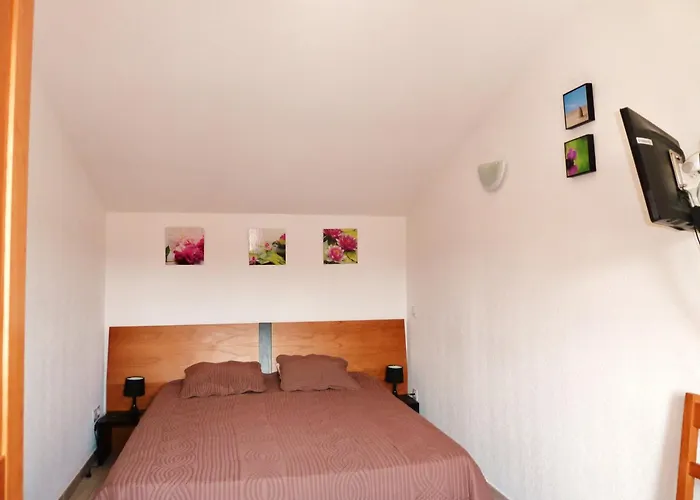 Bord De Mer,3 Chambres, Piscine Chauffee, Climatisee *