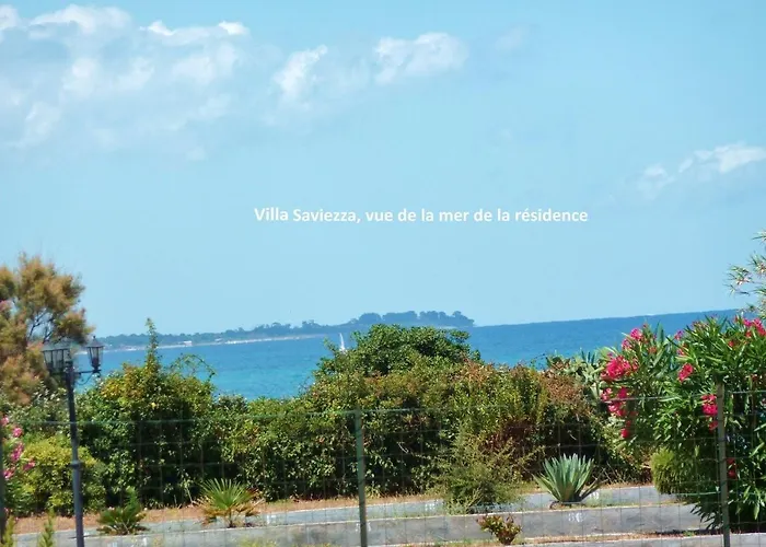 Bord De Mer,3 Chambres, Piscine Chauffee, Climatisee Villa